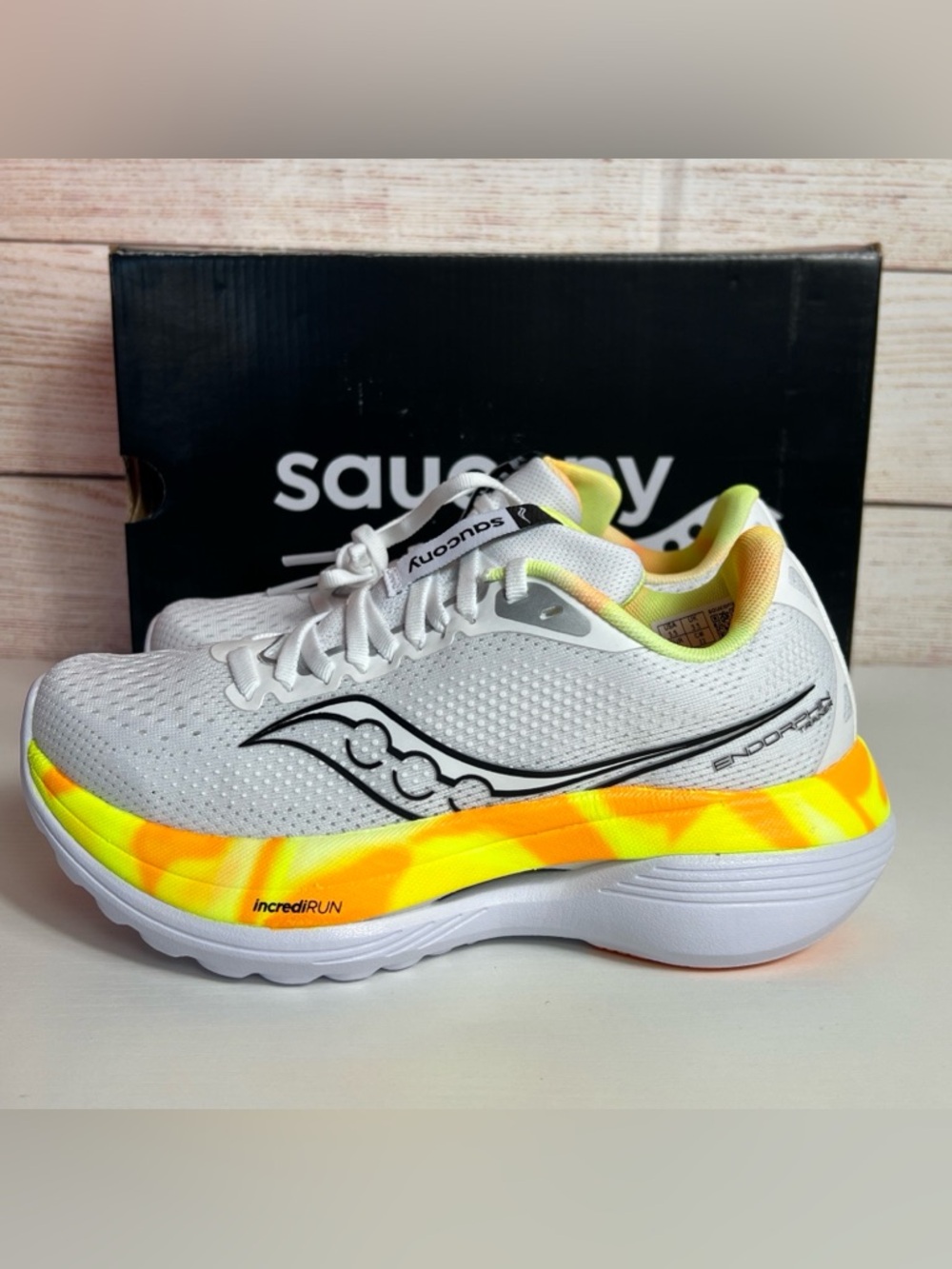 Saucony Women's White & Neon Yellow Incredirun Athletic Running Shoes - Picture 2 of 10